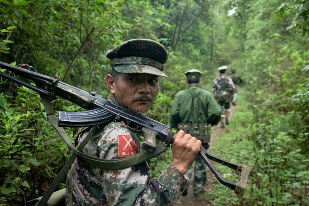 Des associations birmanes et françaises dénoncent l’intensification du conflit dans l’État Kachin