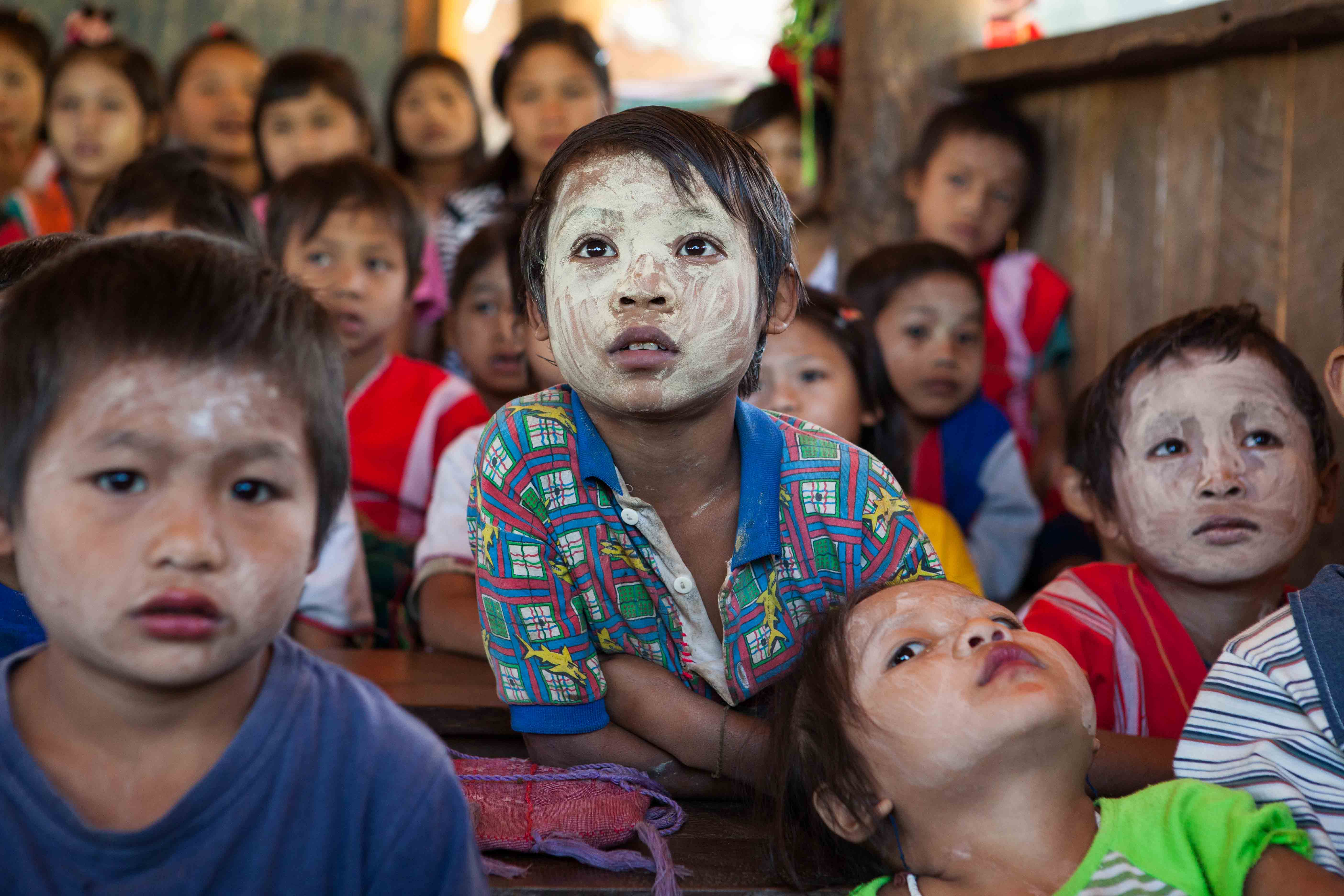 En Birmanie le système éducatif est au plus bas, surtout pour les minorités ethniques