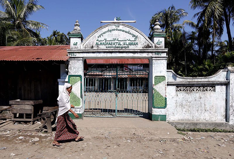 Non à la destruction de lieux de culte et d’habitations rohingyas