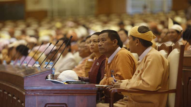 La loi interdisant l’hébergement d’invités supprimée en Birmanie